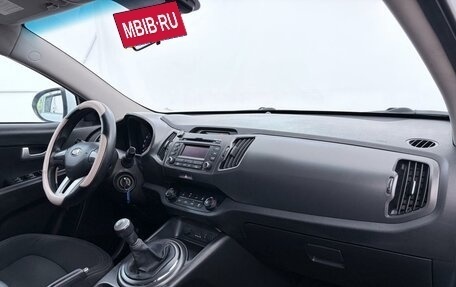 KIA Sportage III, 2013 год, 960 000 рублей, 10 фотография