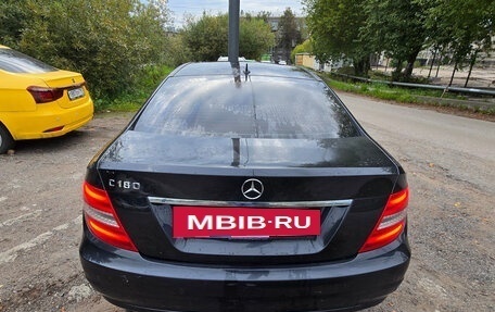Mercedes-Benz C-Класс, 2011 год, 600 000 рублей, 8 фотография