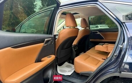 Lexus RX IV рестайлинг, 2019 год, 3 890 000 рублей, 14 фотография