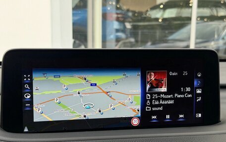 Lexus RX IV рестайлинг, 2019 год, 3 890 000 рублей, 26 фотография