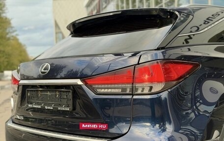 Lexus RX IV рестайлинг, 2019 год, 3 890 000 рублей, 10 фотография