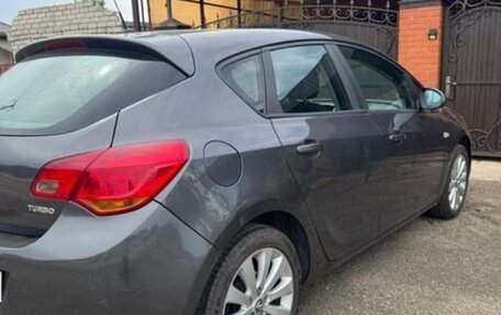 Opel Astra J, 2011 год, 530 000 рублей, 5 фотография