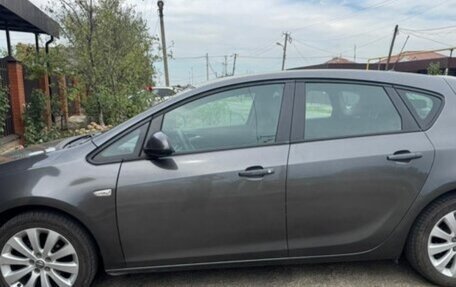 Opel Astra J, 2011 год, 530 000 рублей, 7 фотография