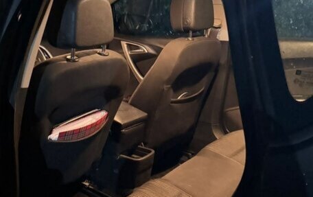 Opel Astra J, 2011 год, 530 000 рублей, 11 фотография