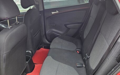 Hyundai Solaris II рестайлинг, 2013 год, 550 000 рублей, 10 фотография