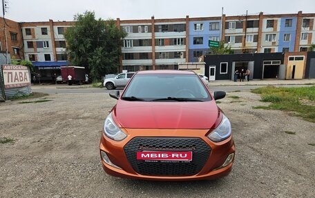 Hyundai Solaris II рестайлинг, 2013 год, 550 000 рублей, 2 фотография