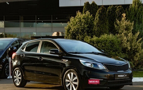 KIA Rio III рестайлинг, 2017 год, 1 058 000 рублей, 2 фотография