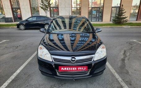 Opel Astra H, 2007 год, 550 000 рублей, 2 фотография