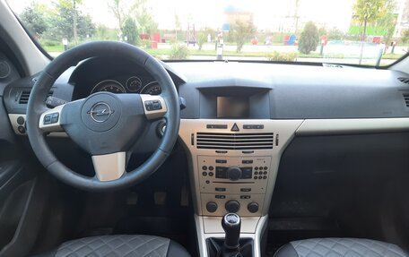 Opel Astra H, 2007 год, 550 000 рублей, 14 фотография