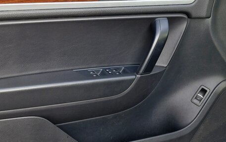 Volkswagen Touareg III, 2011 год, 1 900 000 рублей, 12 фотография