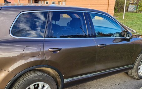 Volkswagen Touareg III, 2011 год, 1 900 000 рублей, 14 фотография