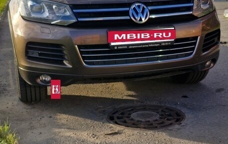 Volkswagen Touareg III, 2011 год, 1 900 000 рублей, 3 фотография