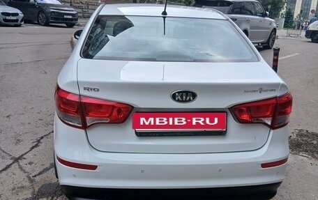 KIA Rio III рестайлинг, 2016 год, 600 000 рублей, 3 фотография