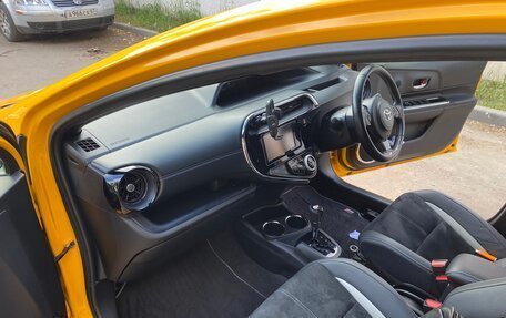 Toyota Aqua I, 2019 год, 1 850 000 рублей, 20 фотография