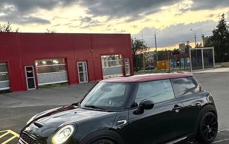 MINI Hatch, 2018 год, 2 600 000 рублей, 2 фотография