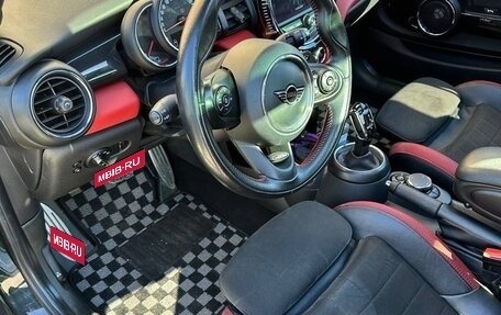 MINI Hatch, 2018 год, 2 600 000 рублей, 7 фотография
