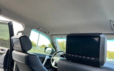 Toyota Land Cruiser Prado 150 рестайлинг 2, 2013 год, 2 625 000 рублей, 12 фотография