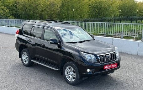 Toyota Land Cruiser Prado 150 рестайлинг 2, 2013 год, 2 625 000 рублей, 3 фотография