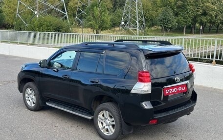 Toyota Land Cruiser Prado 150 рестайлинг 2, 2013 год, 2 625 000 рублей, 5 фотография