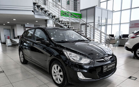 Hyundai Solaris II рестайлинг, 2012 год, 850 000 рублей, 3 фотография