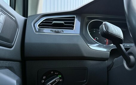 Volkswagen Tiguan II, 2017 год, 2 170 000 рублей, 22 фотография