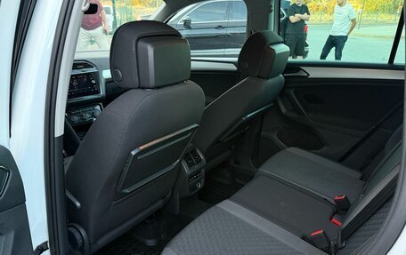 Volkswagen Tiguan II, 2017 год, 2 170 000 рублей, 16 фотография