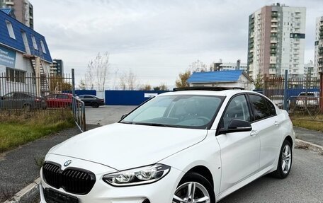 BMW 1 серия, 2022 год, 2 130 000 рублей, 1 фотография