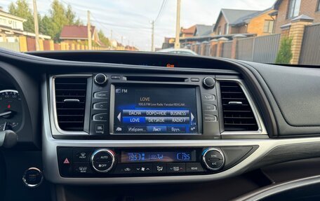 Toyota Highlander III, 2018 год, 2 850 000 рублей, 32 фотография