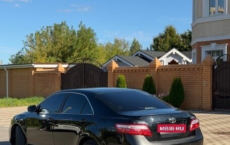 Toyota Camry, 2008 год, 705 000 рублей, 3 фотография