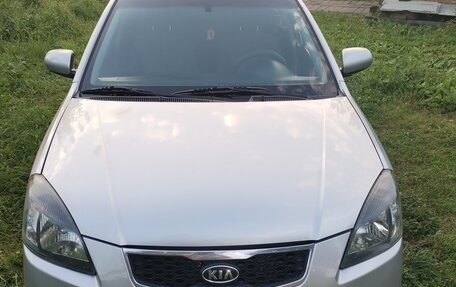 KIA Rio II, 2010 год, 490 000 рублей, 2 фотография