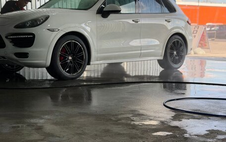 Porsche Cayenne III, 2012 год, 2 000 000 рублей, 22 фотография
