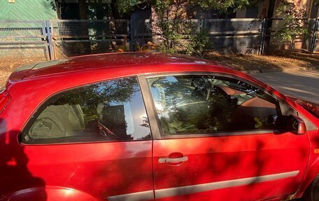 Ford Fiesta, 2006 год, 300 000 рублей, 4 фотография