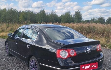 Volkswagen Passat B6, 2006 год, 550 000 рублей, 4 фотография