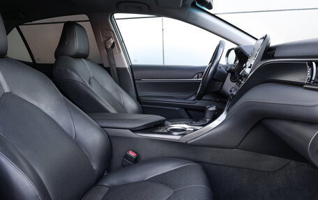 Toyota Camry, 2021 год, 2 998 000 рублей, 13 фотография