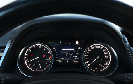 Toyota Camry, 2021 год, 2 998 000 рублей, 16 фотография