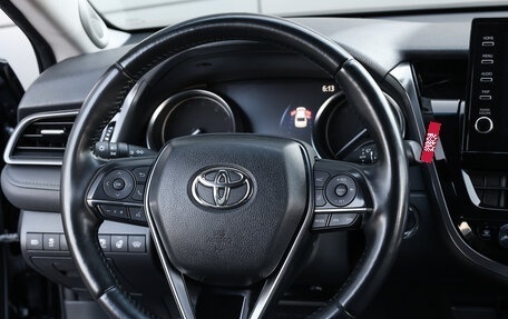 Toyota Camry, 2021 год, 2 998 000 рублей, 21 фотография