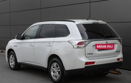 Mitsubishi Outlander III рестайлинг 3, 2014 год, 1 349 000 рублей, 7 фотография