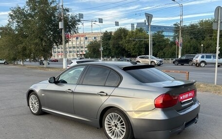 BMW 3 серия, 2011 год, 850 000 рублей, 3 фотография