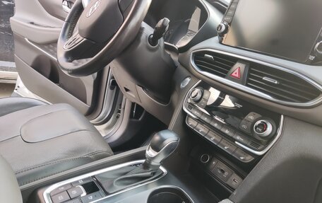 Hyundai Santa Fe IV, 2020 год, 2 400 000 рублей, 10 фотография