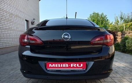 Opel Astra J, 2014 год, 800 000 рублей, 2 фотография