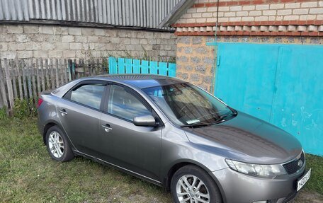 KIA Cerato III, 2011 год, 800 000 рублей, 2 фотография