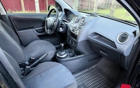 Ford Fiesta, 2006 год, 270 000 рублей, 18 фотография