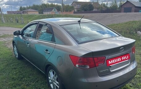 KIA Cerato III, 2011 год, 800 000 рублей, 5 фотография