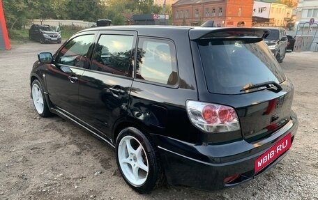 Mitsubishi Outlander III рестайлинг 3, 2004 год, 600 000 рублей, 6 фотография