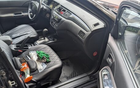 Mitsubishi Lancer IX, 2005 год, 320 000 рублей, 6 фотография