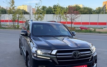 Toyota Land Cruiser 200, 2019 год, 8 500 000 рублей, 2 фотография