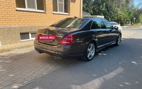 Mercedes-Benz S-Класс, 2012 год, 2 200 000 рублей, 4 фотография