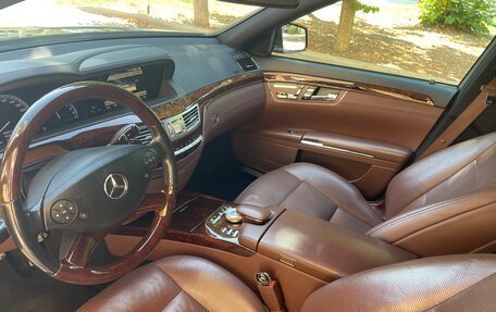 Mercedes-Benz S-Класс, 2012 год, 2 200 000 рублей, 14 фотография