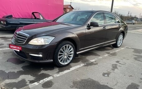 Mercedes-Benz S-Класс, 2012 год, 2 200 000 рублей, 28 фотография