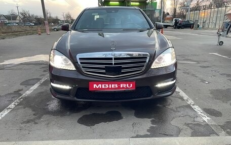 Mercedes-Benz S-Класс, 2012 год, 2 200 000 рублей, 20 фотография